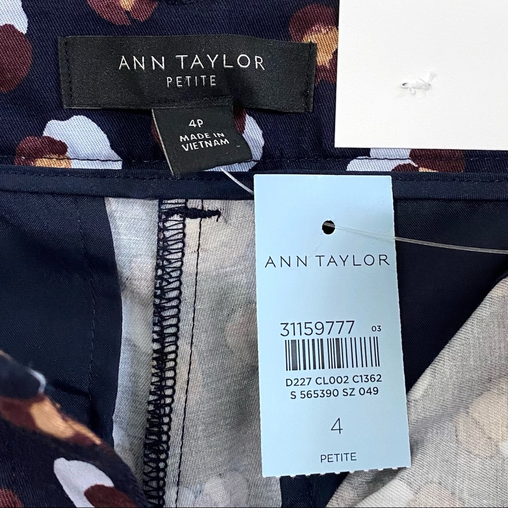 NWT Animal Print Cotton Crop Pant Ann Taylor - Picture 6 of 8